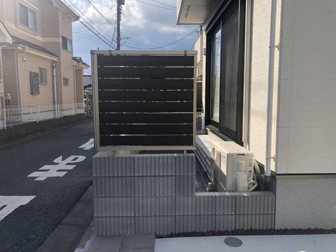 フェンスを取付