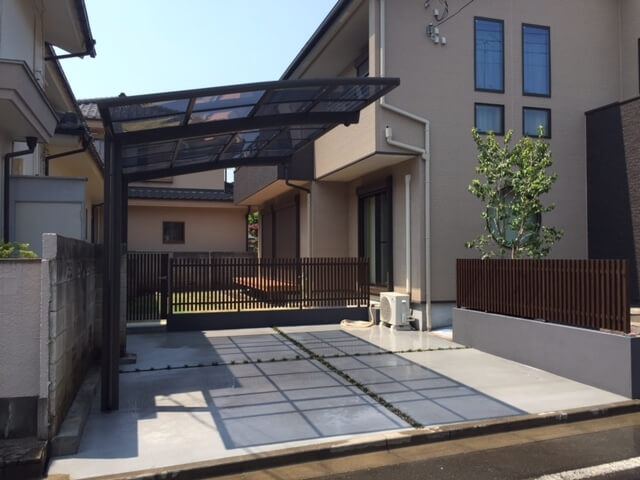 駐車場スペースの目地