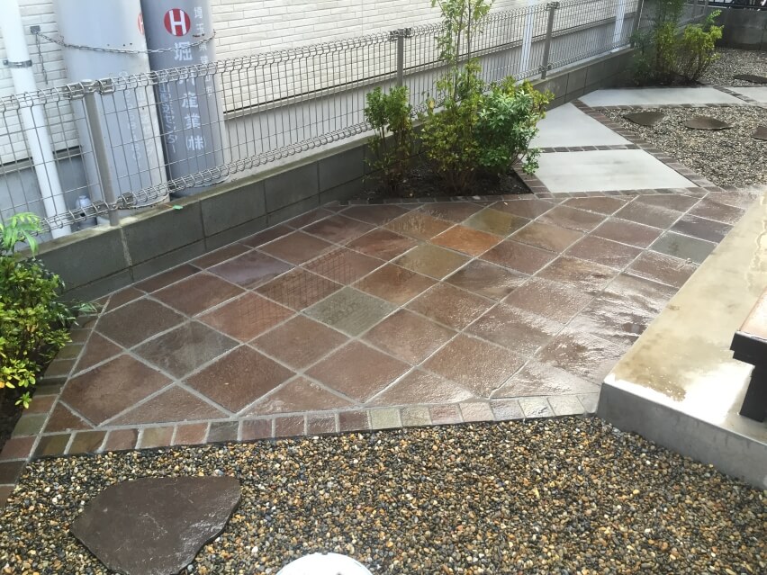 自然石テラス