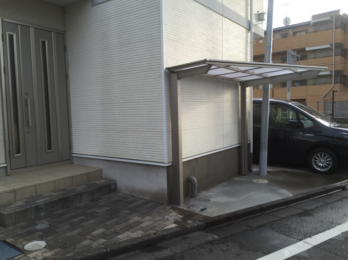 屋根付きの使い易い駐輪所
