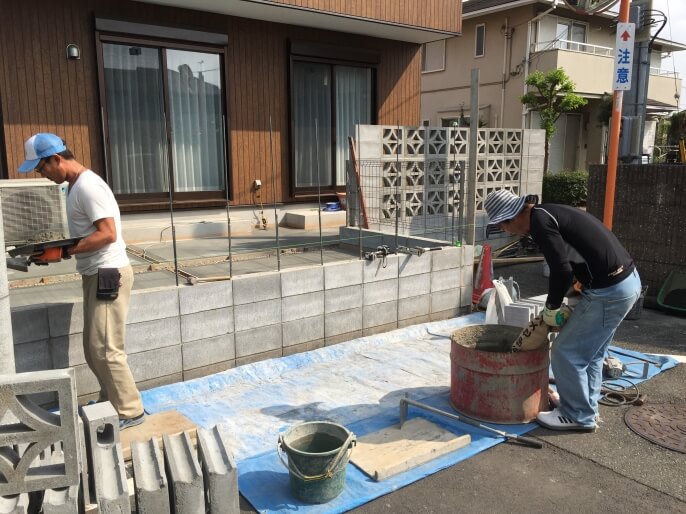 沖縄ブロック積み上げ