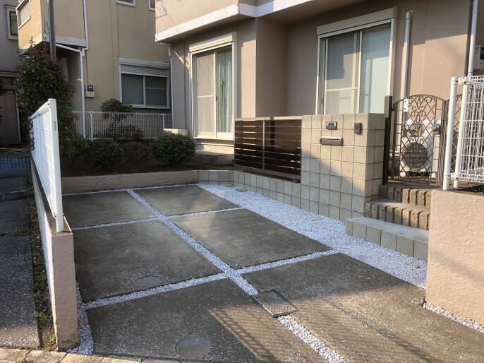 広くなった駐車場