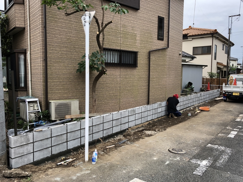 ブロック塀の施工