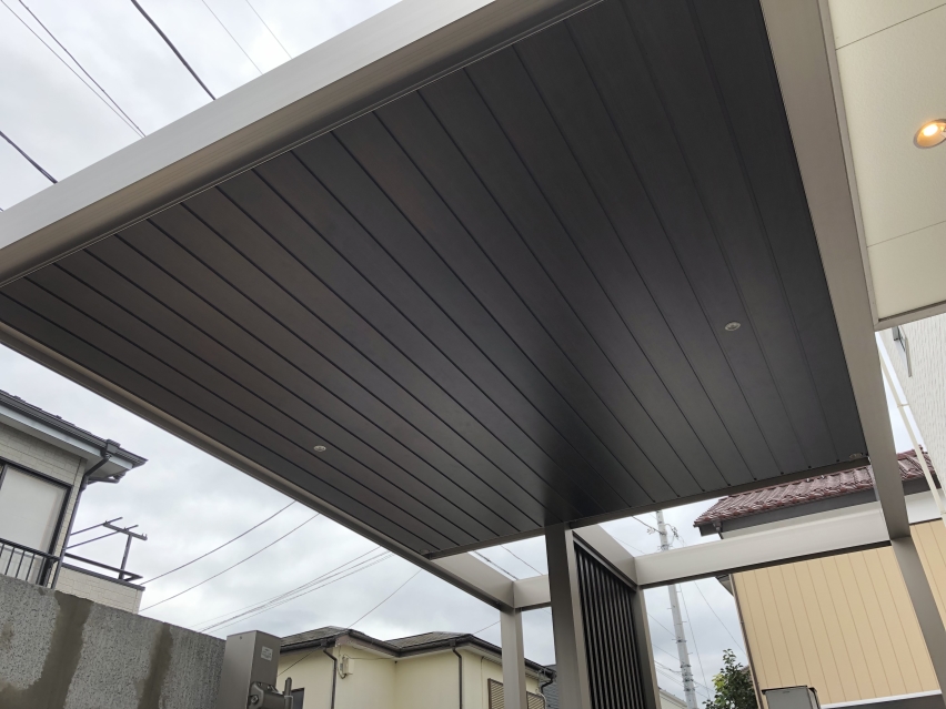 高級感のある天井材