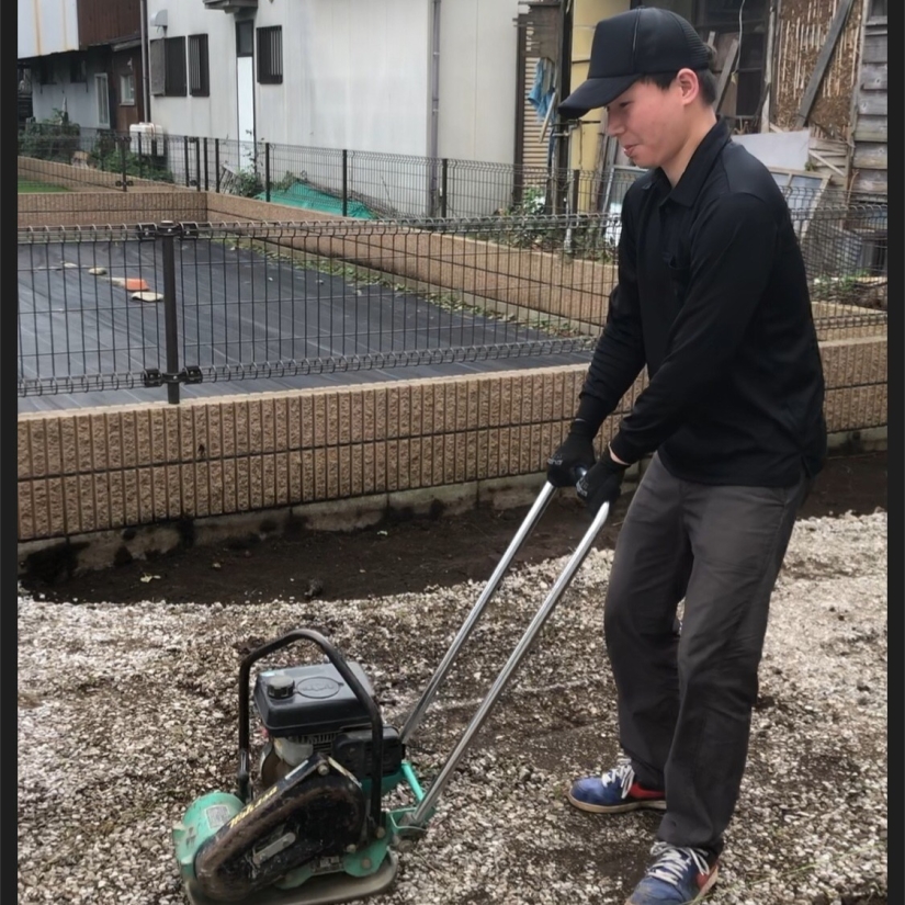 砕石転圧