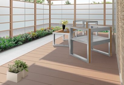 樹脂製のウッドデッキ
