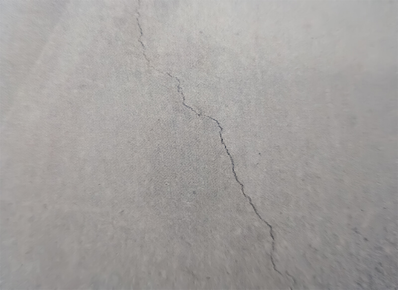 クラック(ヒビ)